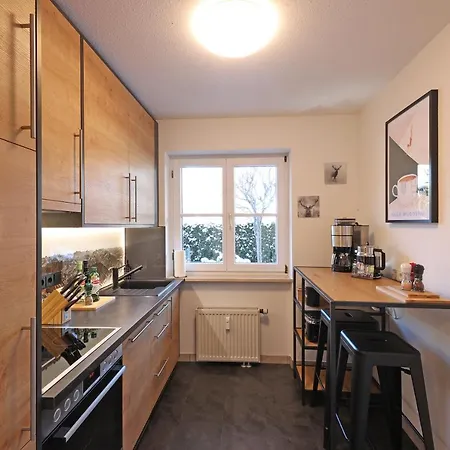 'chalet-style' Ruhige & Zentrale 3-raum-suite Direkt Am Kurpark * Oberstdorf