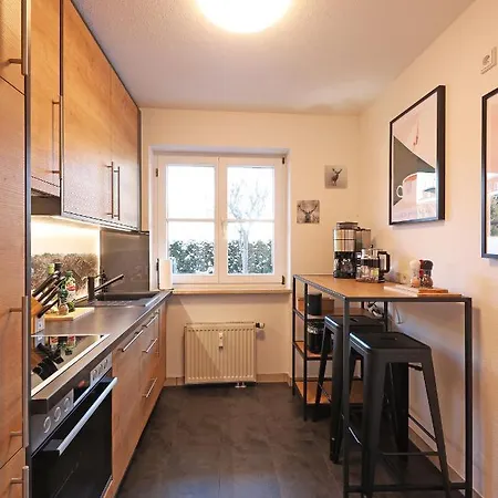 Apartment 'chalet-style' Ruhige & Zentrale 3-raum-suite Direkt Am Kurpark Oberstdorf