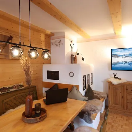 Apartment 'chalet-style' Ruhige & Zentrale 3-raum-suite Direkt Am Kurpark *
