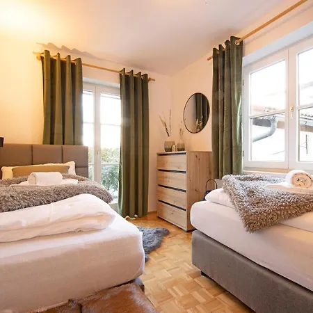 'chalet-style' Ruhige & Zentrale 3-raum-suite Direkt Am Kurpark * Oberstdorf